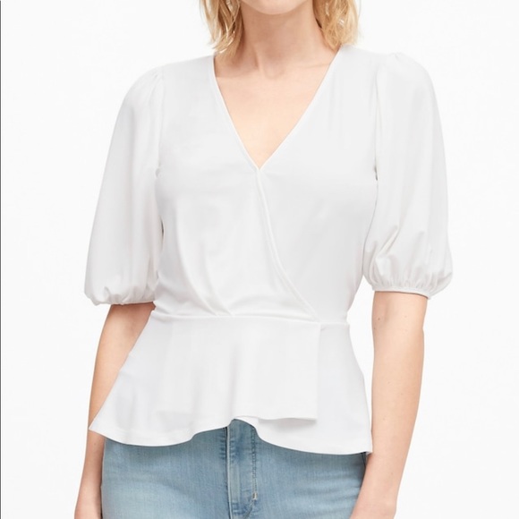 Banana Republic Tops - NWT•BANANA REPUBLIC•BLOUSE